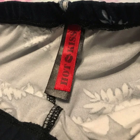 🧿  Blue floral Matching Two piece outfit. Pants with top🧿 - Picture 5 of 6